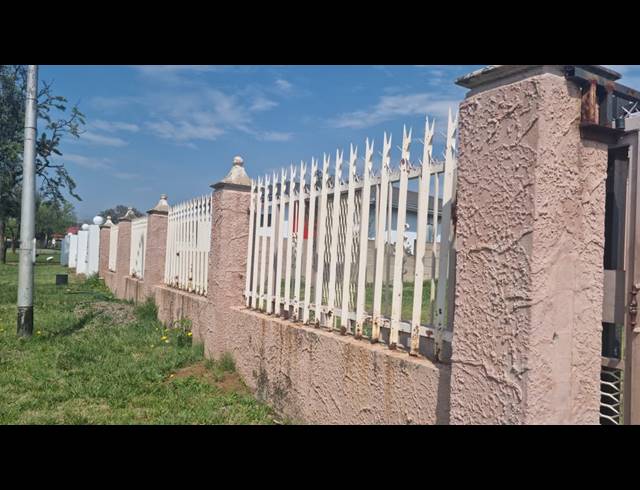 3 BEDROOM HOUSE FOR SALE IN ARBORPARK